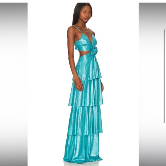 Line and dot dress - Picture 1 of 3